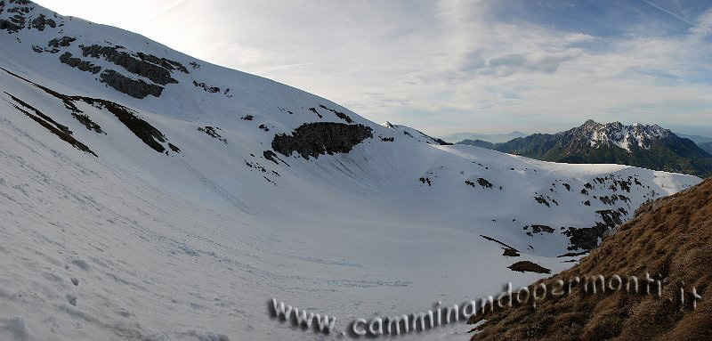 09 03354 Panoramica Val d'Arera.jpg